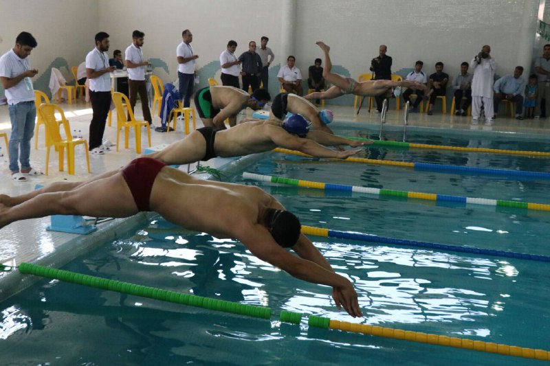 مسابقات شنا و قایقرانی کارکنان بنادر کشور در چابهار