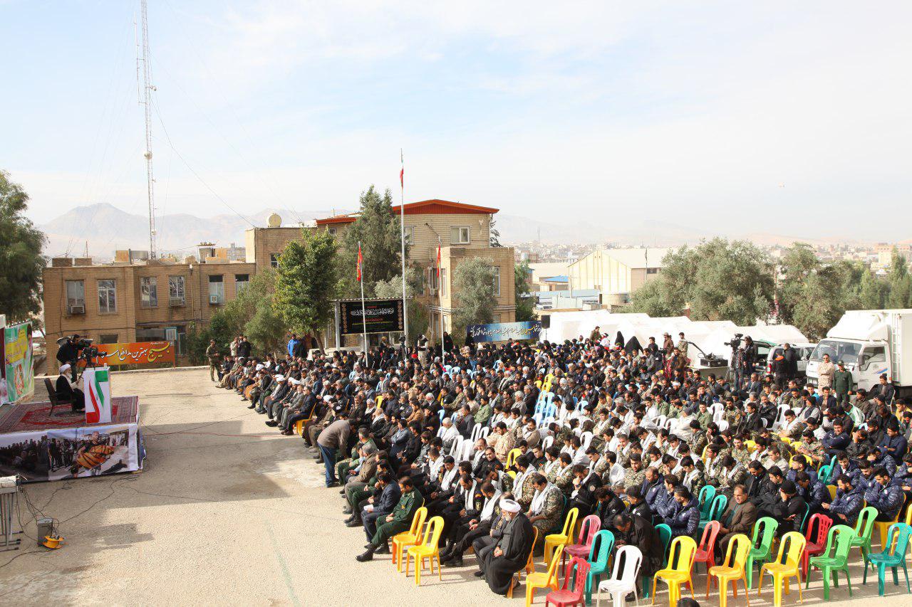 روند اسکان زلزله زدگان در کانکس باید سرعت بیشتری بگیرد روند اسکان زلزله زدگان در کانکس باید سرعت بیشتری بگیرد