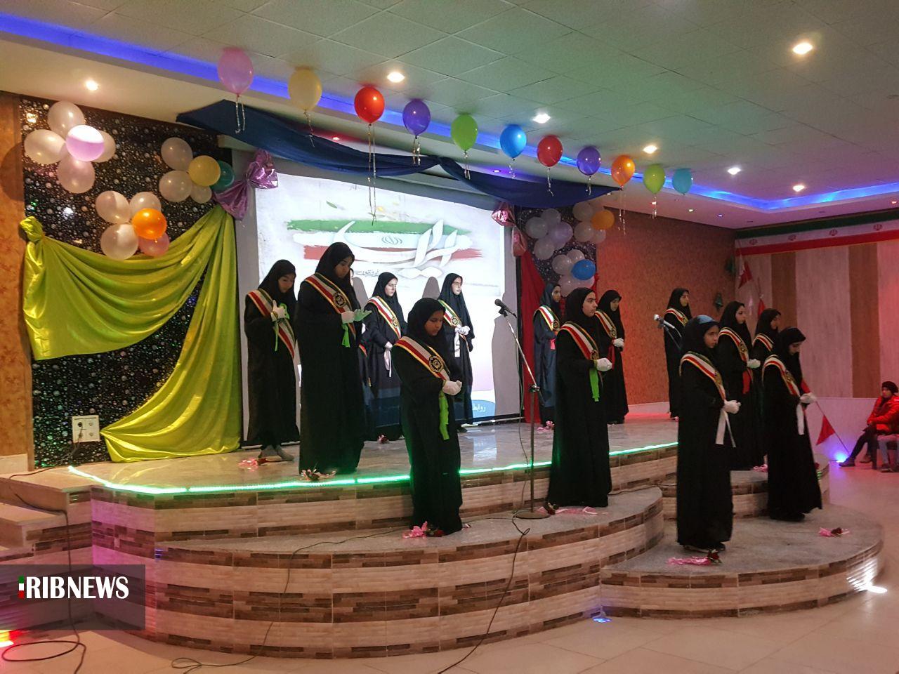 مراسم جشن بزرگ انقلاب در پادگان ابوذر برگزار شد مراسم جشن بزرگ انقلاب در پادگان ابوذر برگزار شد