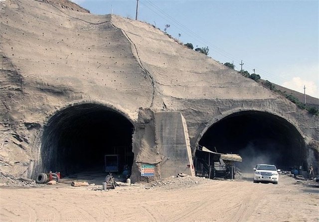 ریزش تونل در آزاد راه تهران-شمال ریزش تونل در آزاد راه تهران-شمال