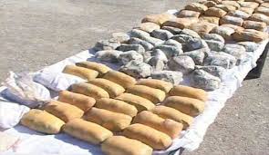 کشف وضبط 200کیلوگرم حشیش و تریاک درخوزستان کشف وضبط 200کیلوگرم حشیش و تریاک درخوزستان