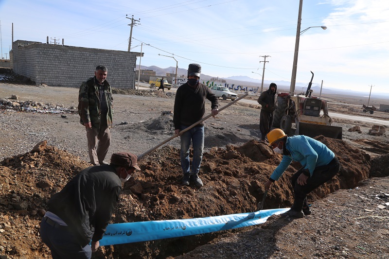 پایان عملیات اصلاح شبکه فرسوده ۹ روستای استان اصفهان تا اسفند‌