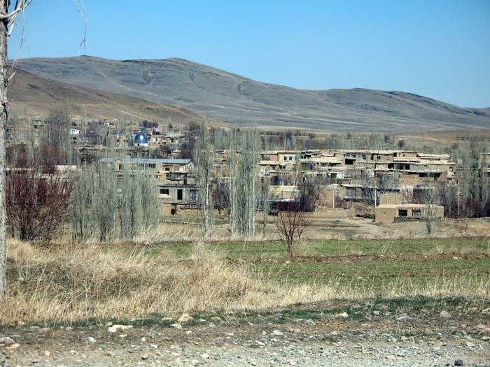 دهنو، روستایی تاریخی در دل کویر