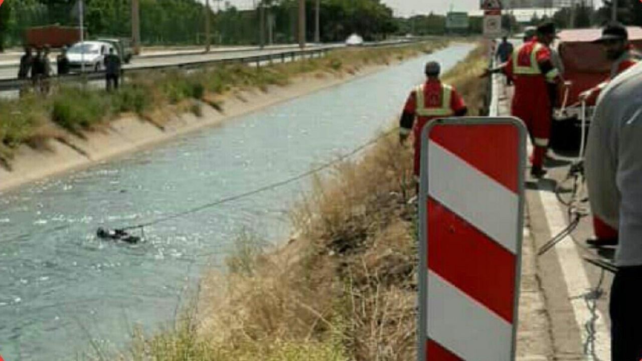 ادامه تلاش‌ها برای یافتن فرد غرق شده در کانال آب