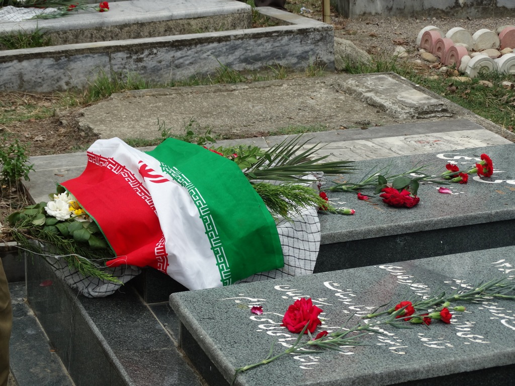 ایران خاک دلیران (د رحال تکمیل)