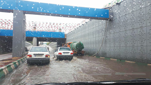 زیرگذر‌های اهواز بستری خطرناک هنگام بارندگی