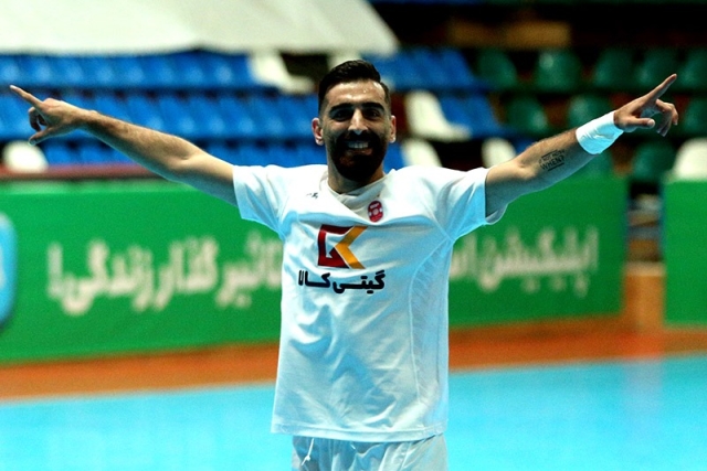 سعید احمد عباسی آقای گل فوتسال ایران در سال 1400