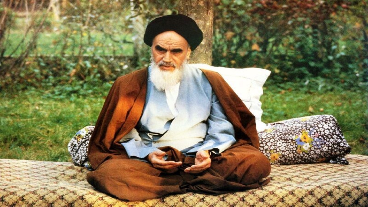 امام خمینی (ره) سرچشمه زمزم زلال حقیقت