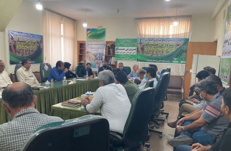 کاروان ترویجی پیشگیری از بیماری لکه سفید میگو در خوزستان کاروان ترویجی پیشگیری از بیماری لکه سفید میگو در خوزستان