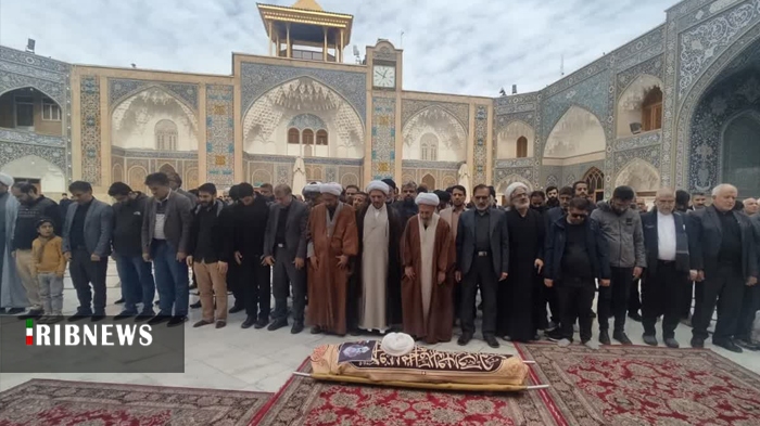 تشییع پیکر پدر شهید فضلی زاده در قم