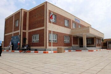 ضرورت اختصاص ۴ هزار میلیارد تومان اعتبار برای نوسازی مدارس خوزستان ضرورت اختصاص ۴ هزار میلیارد تومان اعتبار برای نوسازی مدارس خوزستان