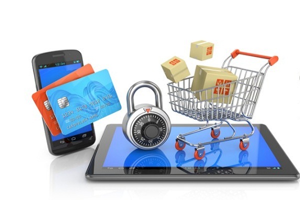 خرید امن در مراکز فروش با رعایت توصیههای پلیس خرید امن در مراکز فروش با رعایت توصیههای پلیس