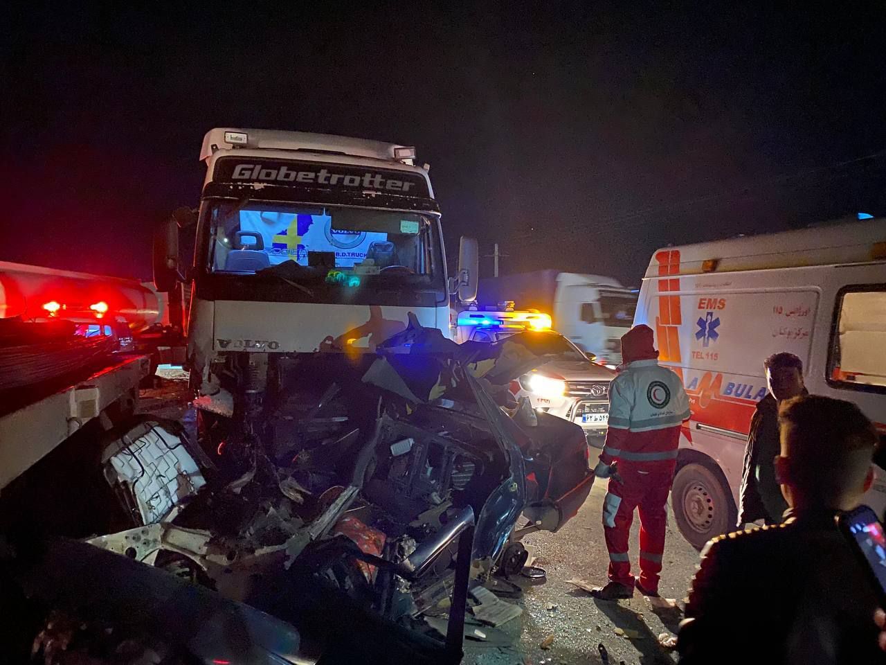 تصادف جاده بوکان میاندوآب ۳ کشته و دو مصدوم بر جای گذاشت