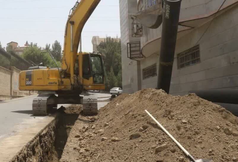 آغاز احداث شبکه توزیع آب در روستای سفیدارک ساوجبلاغ