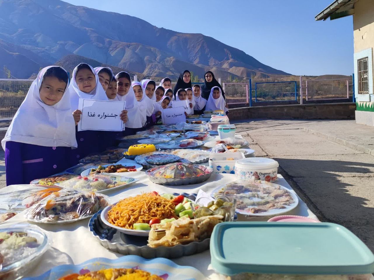 برگزاری جشنواره غذای سالم در مدارس کدکن