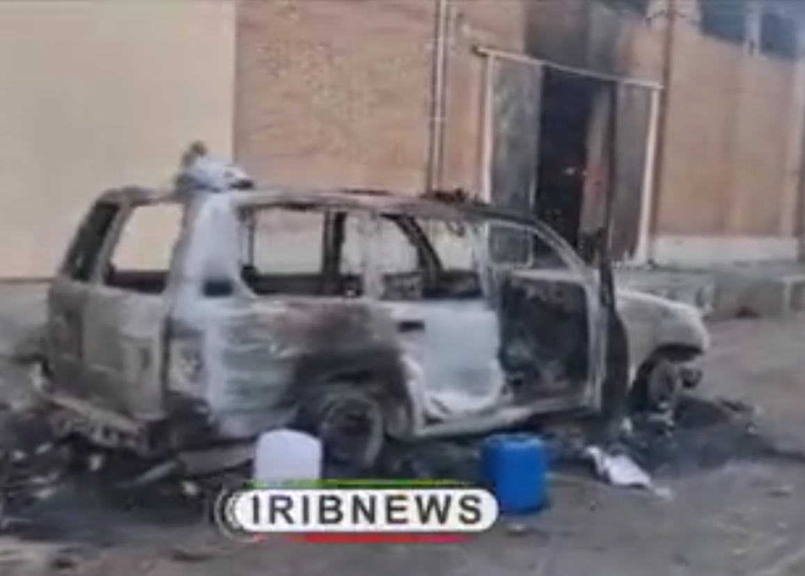 حمله بی رحمانه تروریستهای مسلح به هلالاحمر ایذه حمله بی رحمانه تروریستهای مسلح به هلالاحمر ایذه