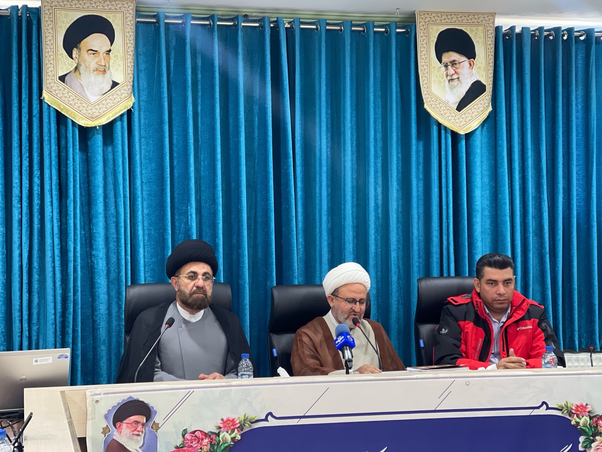 انعقاد تفاهم نامه همکاری هلال احمر و شورای سیاستگذاری ائمه جمعه انعقاد تفاهم نامه همکاری هلال احمر و شورای سیاستگذاری ائمه جمعه