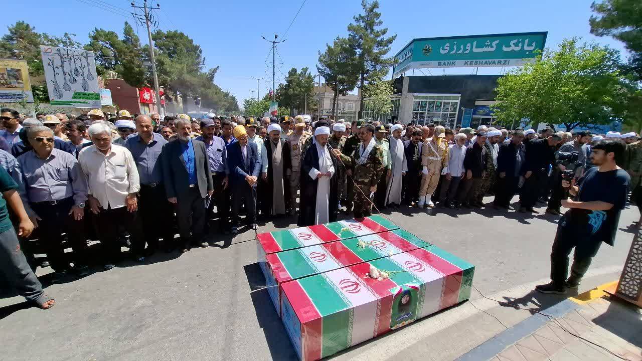 مراسم تشییع شهدای حملات رژیم صهیونیستی تهران، با حضور پرشور اقشار مردم در شهرستان درگز برگزار شد.
