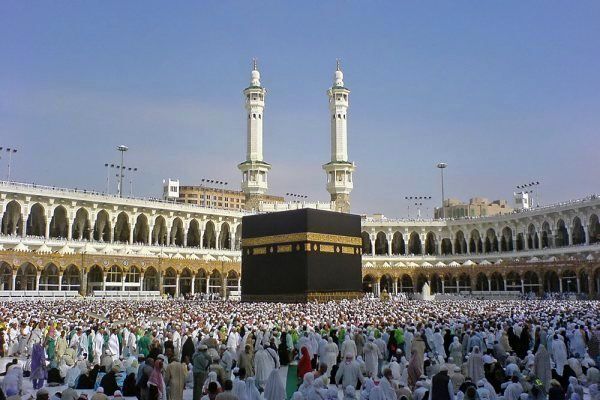 آغاز بازگشت حجاج استان فارس از امروز