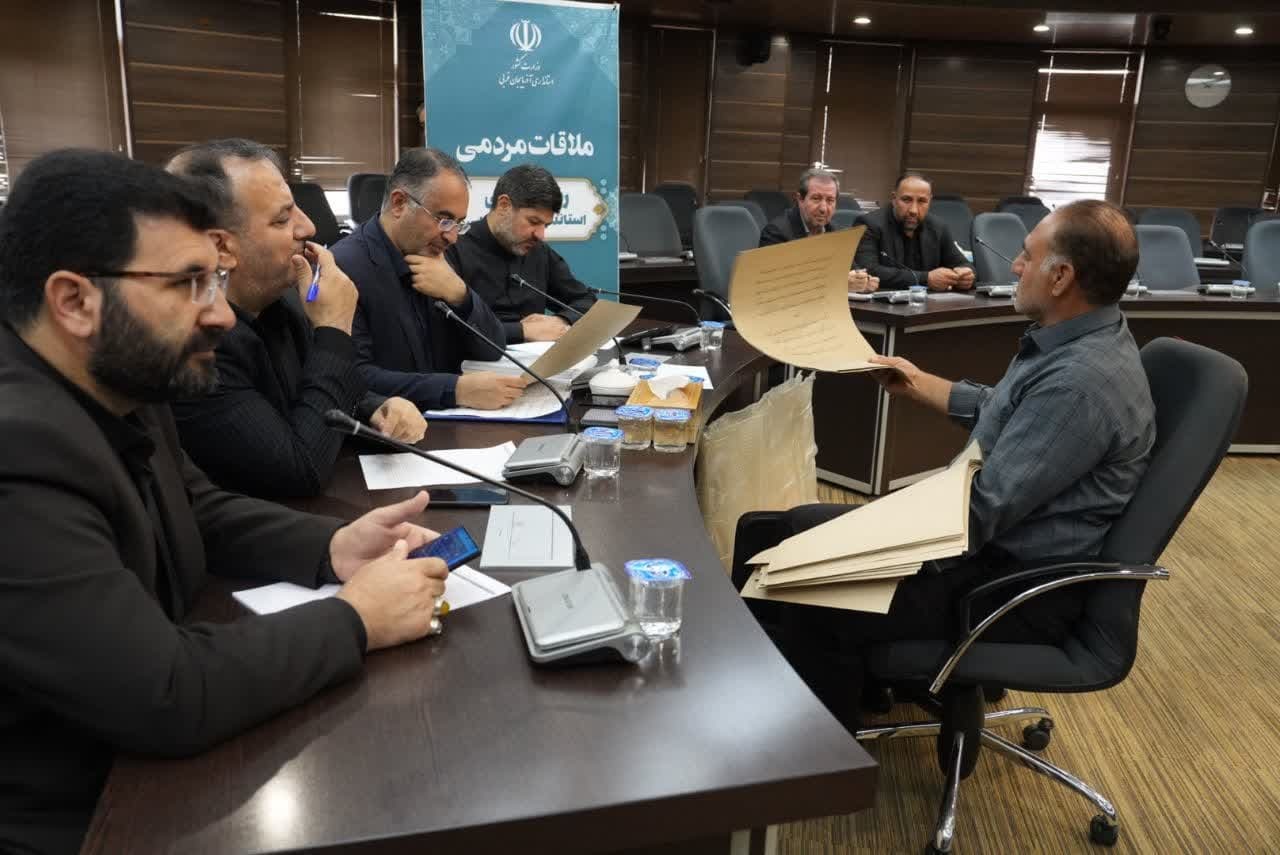ملاقات مردمی مدیران استانداری آذربایجان‌غربی