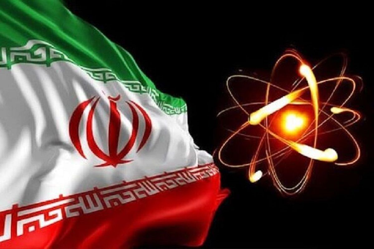 ملت ایران اسلامی هرگز مقابل مستکبران عالم زانو نخواهد زد