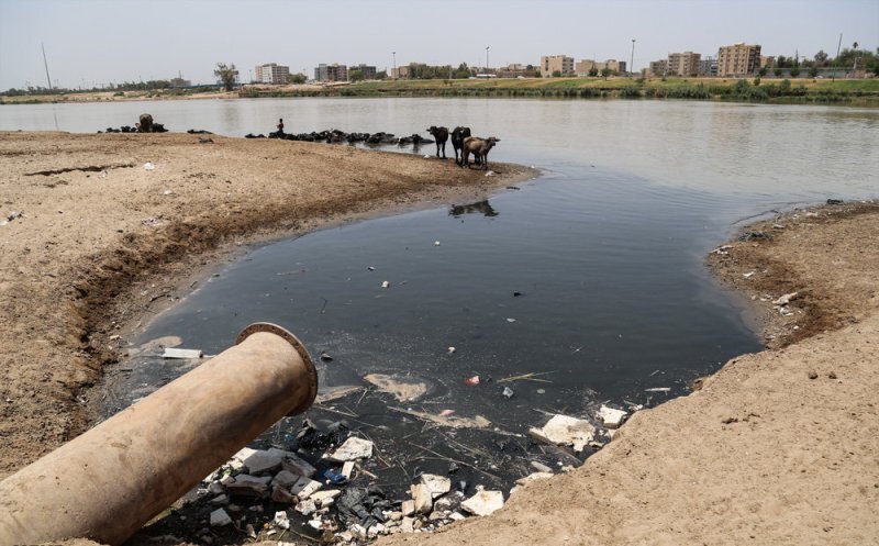 جلوگیری از ورود فاضلاب به کارون و دز