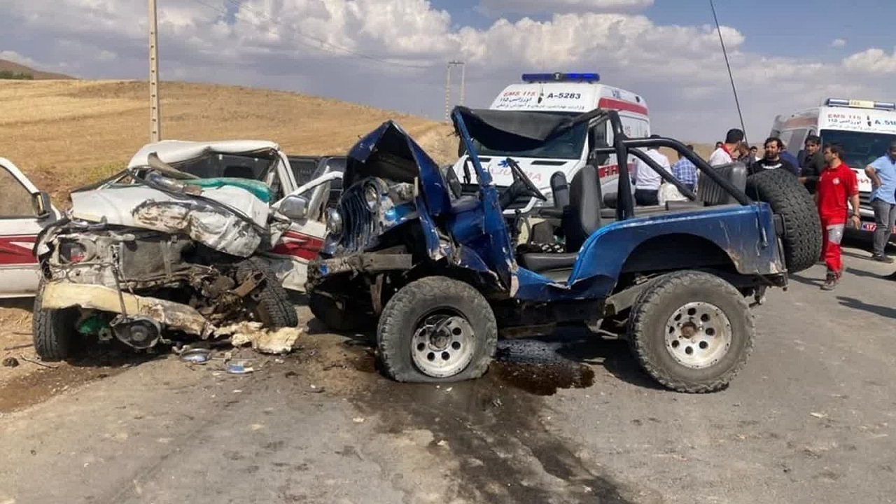 حادثه رانندگی با ۵ کشته و مصدوم در محور سورشجان به وانان