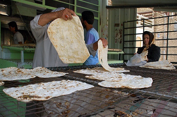 فعالیت ۱۲۰ نانوایی کشیک در اهواز