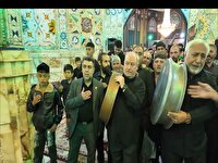 آیین تشت گذاری در مسجد جامع اردبیل