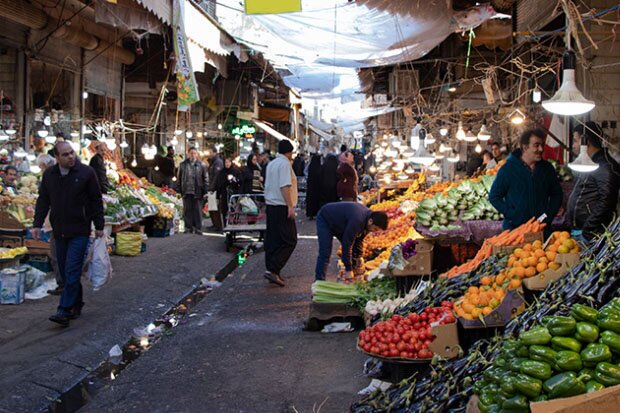 برخورد قاطع با محتکران و گرانفروشان در دستور کار است