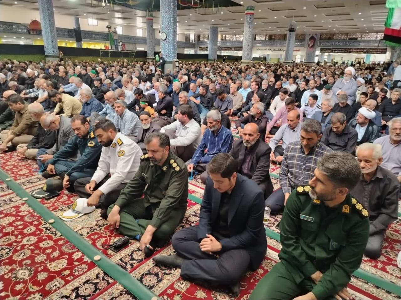بصیرت و معنویت رمز پیروزی مردم در مقابل جنگ ترکیبی اخیر دشمن