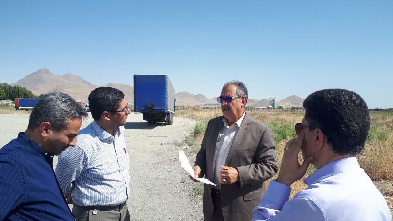 بازدید معاون سازمان توسعه تجارت ایران از طرح نیمه‌تمام پایانه صادراتی سبز ارومیه