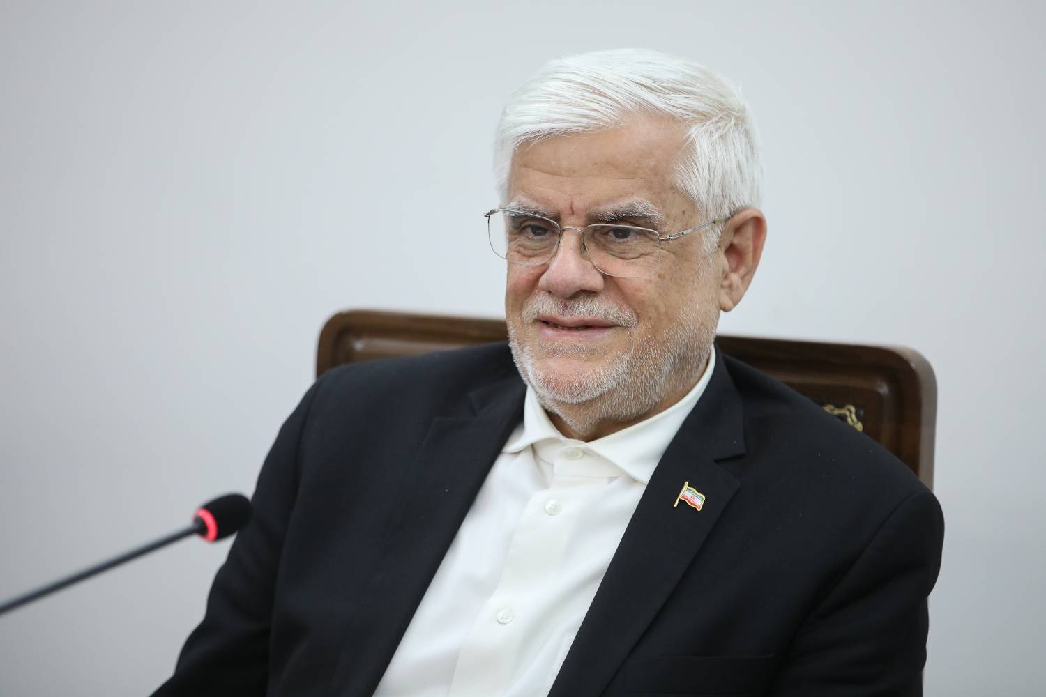 زنجیره تأمین و تولید کالاهای اساسی باید به عهده بخش خصوصی باشد زنجیره تأمین و تولید کالاهای اساسی باید به عهده بخش خصوصی باشد