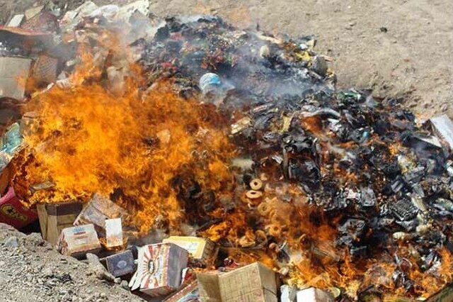 توقیف ۷ تُن مواد غذایی فاسد در میاندوآب