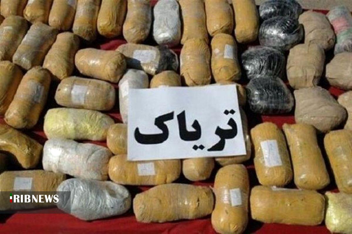 ۱۰ کیلوگرم تریاک از خودروی سواری در فاروج کشف شد