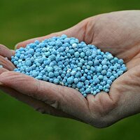 توزیع کود شیمیایی برای کشت پائیزه در گلستان