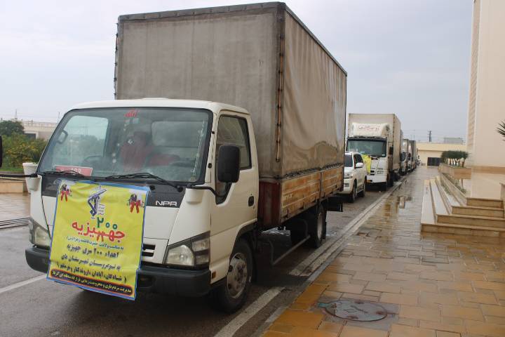 اهدای ۲۰۰ سری جهیزیه بین نو عروسان مددجو در خوزستان اهدای ۲۰۰ سری جهیزیه بین نو عروسان مددجو در خوزستان