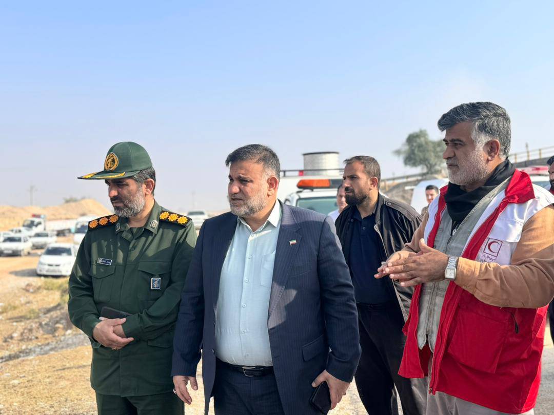 ادامه عملیات جستوجو برای یافتن مفقود سیلاب مسجدسلیمان ادامه عملیات جستوجو برای یافتن مفقود سیلاب مسجدسلیمان