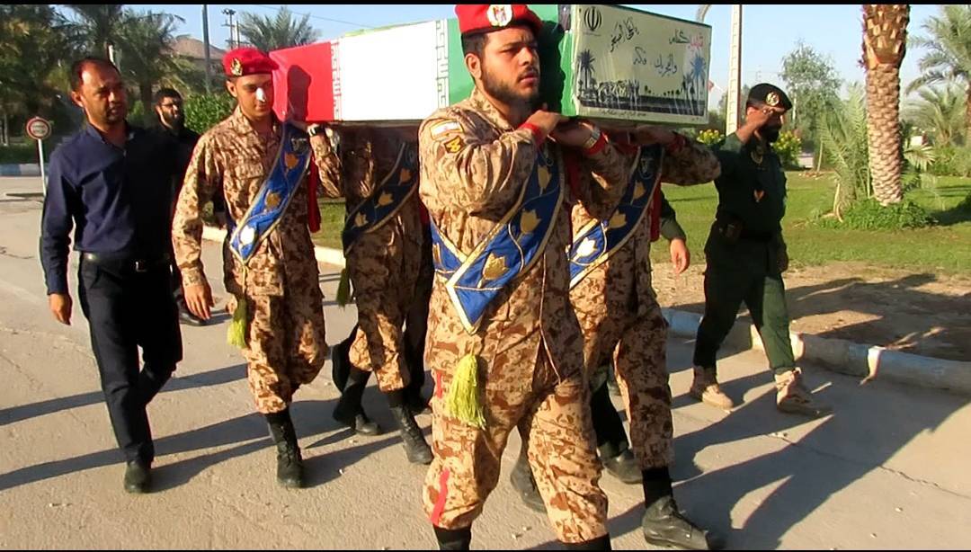 مراسم عزاداری شهادت حضرت فاطمه زهرا (س) در قرارگاه منطقهای کربلا مراسم عزاداری شهادت حضرت فاطمه زهرا (س) در قرارگاه منطقهای کربلا