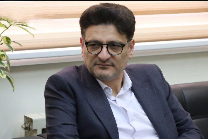 *** افزایش قیمت بنزین راهحل نیست *** افزایش قیمت بنزین راهحل نیست