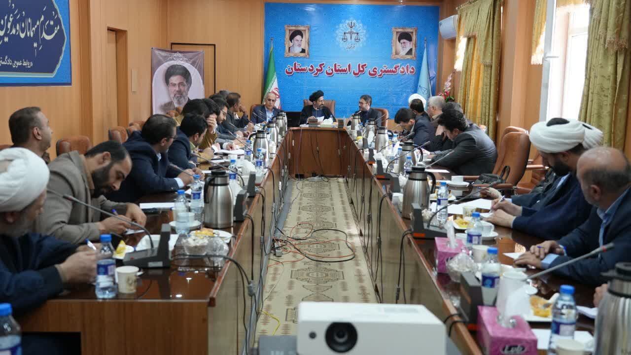 لزوم برخورد قاطع با ساخت و ساز‌های غیرمجاز و رسیدگی به پرونده های معوقه در کردستان