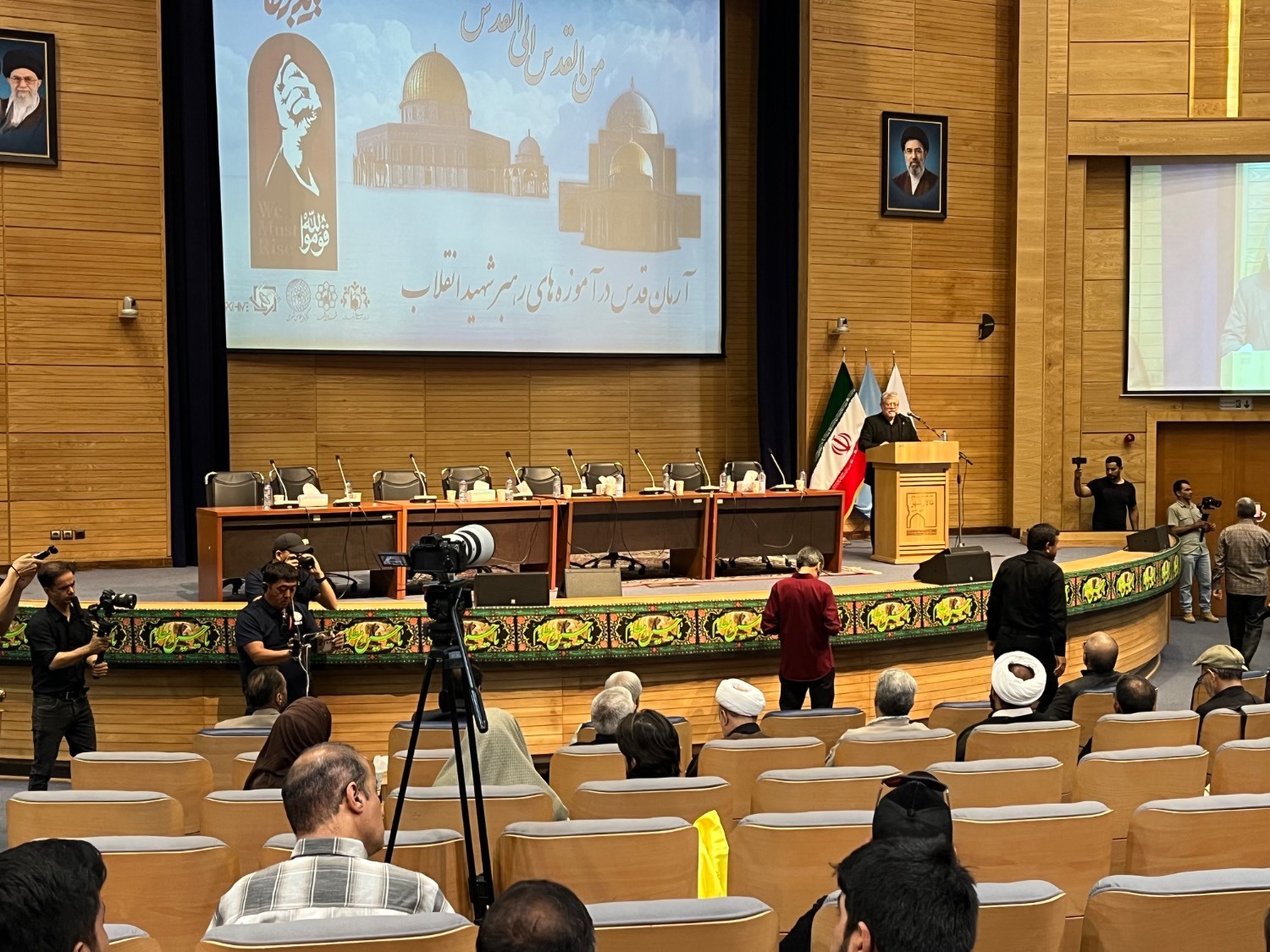 مشهد یکی از جریان سازترین شهرها در جهان اسلام است